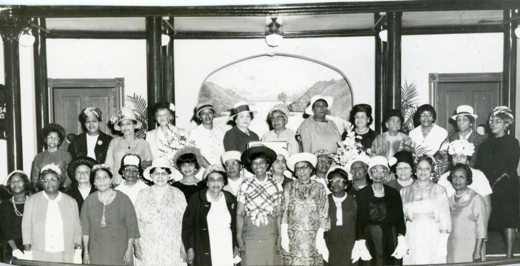 Photo of members of The Order of the Eastern Star